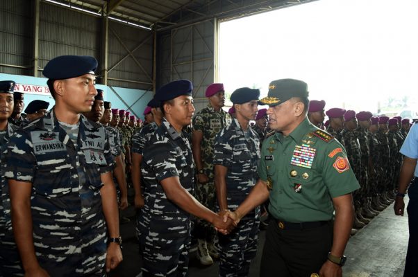 Prajurit TNI Adalah Manusia Luar Biasa