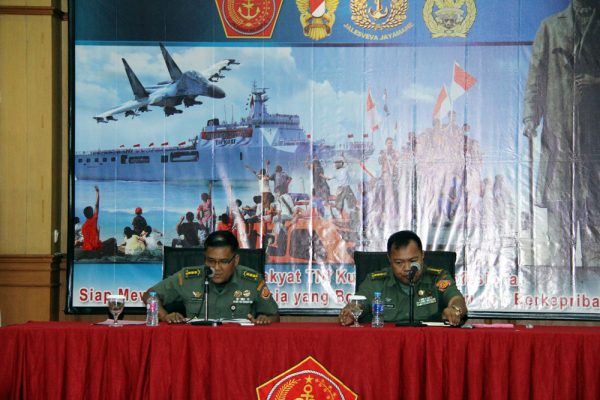 Pembinaan Hukum bagi Personel dan PNS Dilingkungan TNI